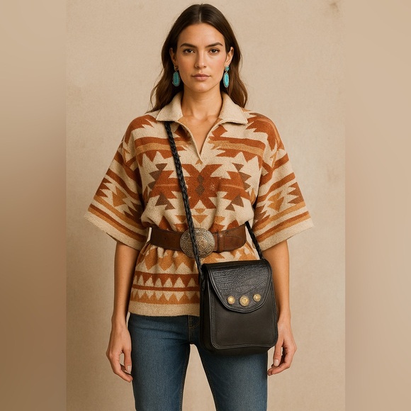 VTG‎ Brighton Leather Crossbody Bag with Horse Embellishment and Braided Strap - Picture 16 of 16